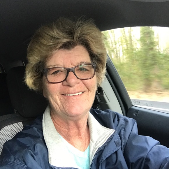 Meet your Posher, Rene - Picture 1 of 2